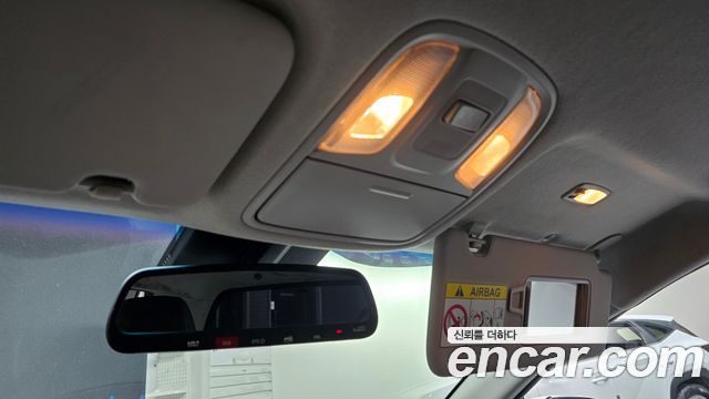 Kia Niro Plus Earth 2023 — фото 18