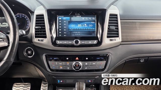 KG Mobility (SsangYong) G4 Rexton Diesel 2.2 2WD Majesty 2018 — фото 14