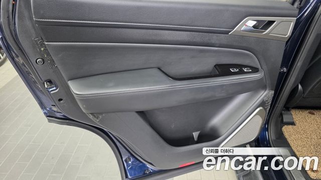KG Mobility (SsangYong) G4 Rexton Diesel 2.2 2WD Majesty 2018 — фото 25
