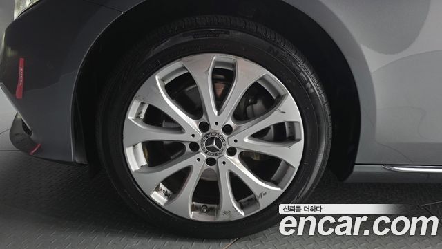 Mercedes-Benz E-Class (W213) E220d 4MATIC Exclusive 2020 — фото 5