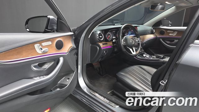 Mercedes-Benz E-Class (W213) E220d 4MATIC Exclusive 2020 — фото 10