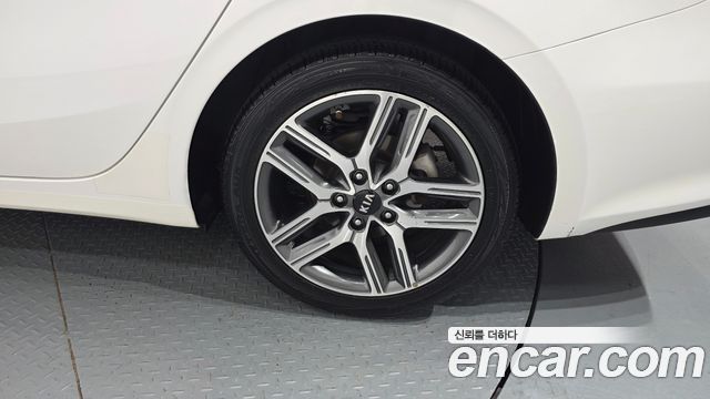 Kia K3 Prestige 2019 — фото 27