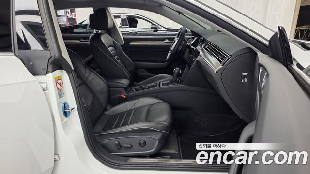 Volkswagen Arteon 2.0 TDI Prestige 2020 — фото 11