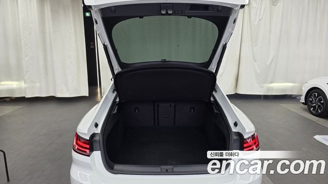Volkswagen Arteon 2.0 TDI Prestige 2020 — фото 20