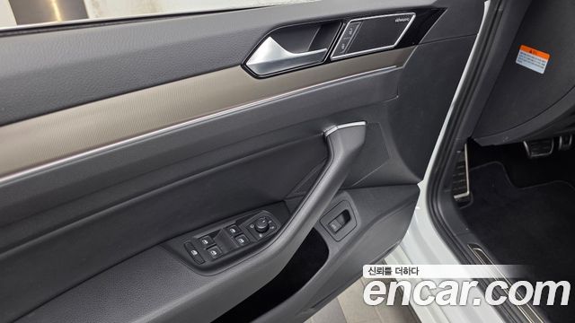Volkswagen Arteon 2.0 TDI Prestige 2020 — фото 37
