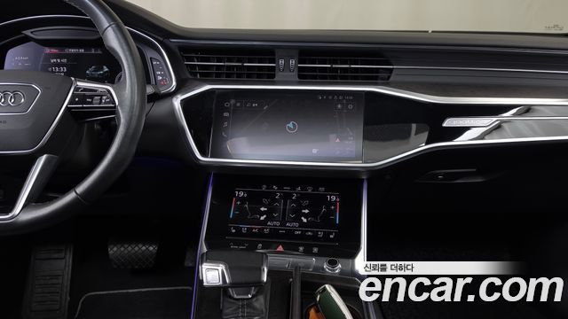 Audi A7 (4K) 55 TFSI Quattro Premium 2021 — фото 14