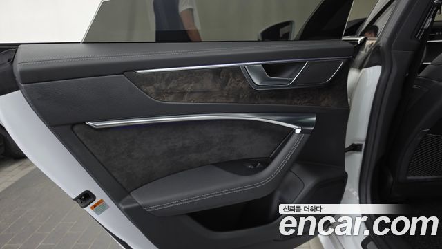 Audi A7 (4K) 55 TFSI Quattro Premium 2021 — фото 25