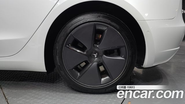 Tesla Model 3 Long Range AWD 2021 — фото 21