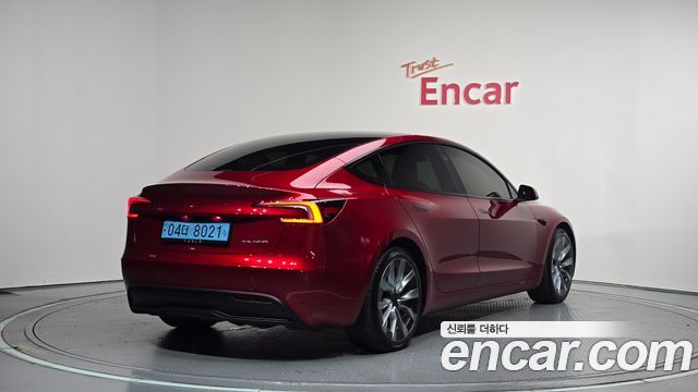 Tesla Model 3 Long Range AWD 2024 — фото 2