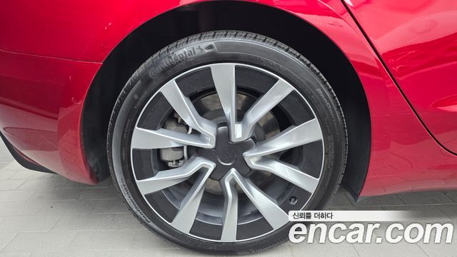 Tesla Model 3 Long Range AWD 2024 — фото 5