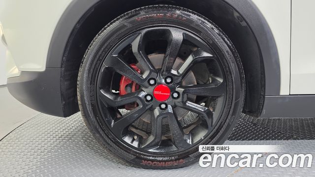 KG Mobility (SsangYong) Tivoli LX 2WD HI-DLX 2015 — фото 5
