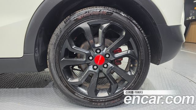 KG Mobility (SsangYong) Tivoli LX 2WD HI-DLX 2015 — фото 21