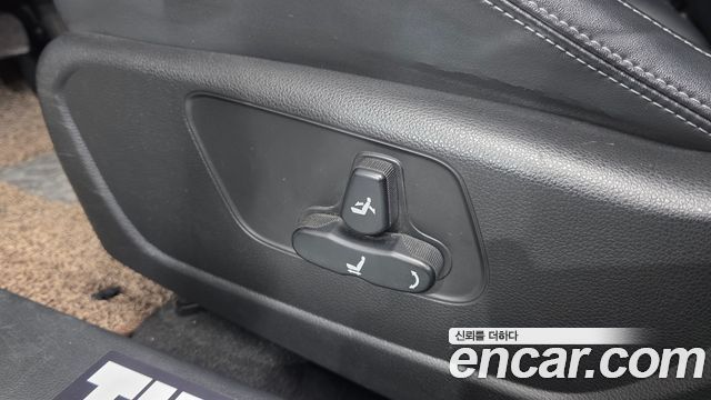KG Mobility (SsangYong) Tivoli LX 2WD HI-DLX 2015 — фото 30