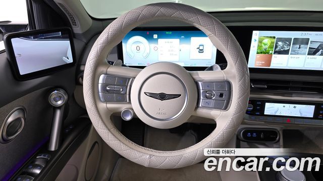Genesis GV60 Standard 2022 — фото 13