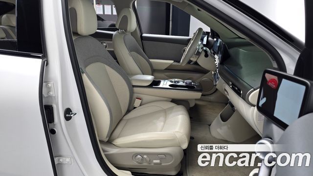Genesis GV60 Standard 2022 — фото 26