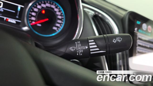 Chevrolet Malibu 2.0 Turbo LTZ Premium 2017 — фото 18