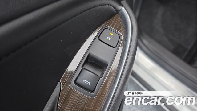 Chevrolet Malibu 2.0 Turbo LTZ Premium 2017 — фото 20