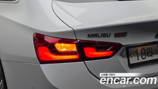 Chevrolet Malibu 2.0 Turbo LTZ Premium 2017 — фото 23