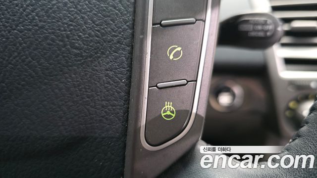 KG Mobility (SsangYong) Korando Turismo 4WD 9-Seater Adventure 60th Edition 2015 — фото 16