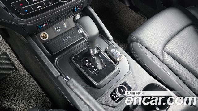 KG Mobility (SsangYong) Rexton Sports Khan Diesel 2.2 4WD Prestige 2021 — фото 9