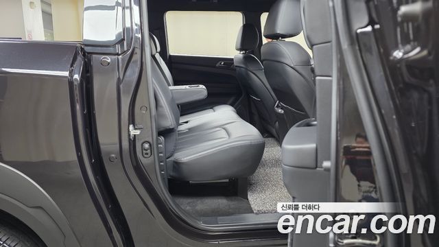 KG Mobility (SsangYong) Rexton Sports Khan Diesel 2.2 4WD Prestige 2021 — фото 12