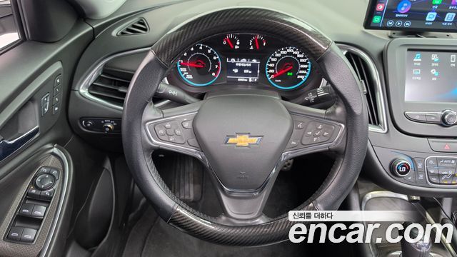 Chevrolet Malibu 1.5 Turbo LT Deluxe 2017 — фото 13