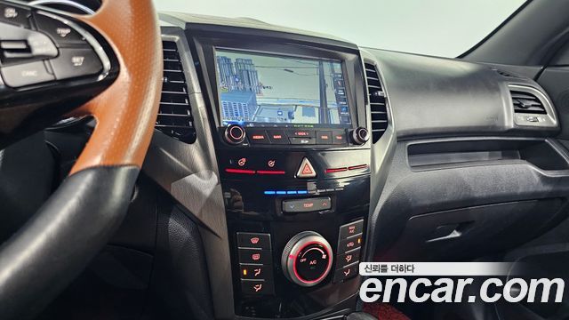 KG Mobility (SsangYong) Tivoli Armor Gear Edition 2WD 2018 — фото 13