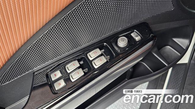 KG Mobility (SsangYong) Tivoli Armor Gear Edition 2WD 2018 — фото 19