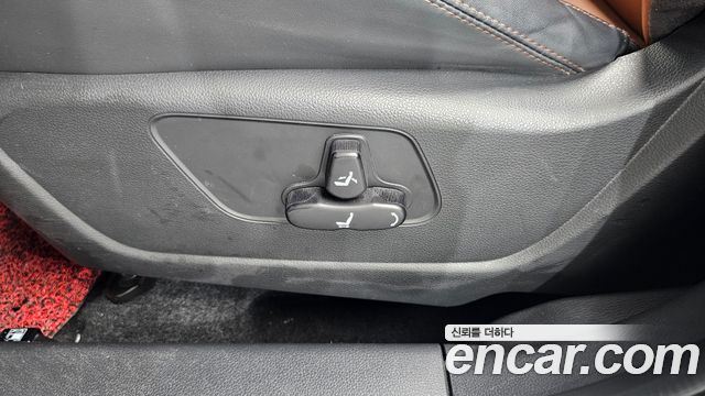 KG Mobility (SsangYong) Tivoli Armor Gear Edition 2WD 2018 — фото 30