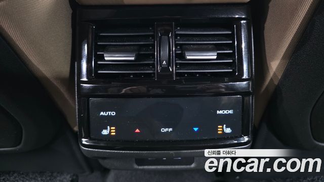 Renault Korea Grand Koleos 1.5 E-TECH Iconic 2WD 2025 — фото 19