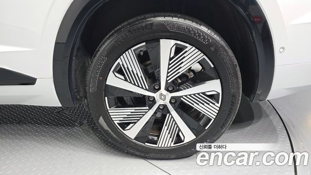 Renault Korea Grand Koleos 1.5 E-TECH Iconic 2WD 2025 — фото 21