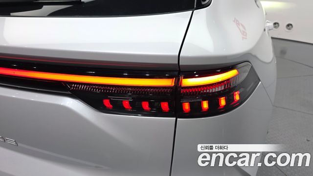 Renault Korea Grand Koleos 1.5 E-TECH Iconic 2WD 2025 — фото 23