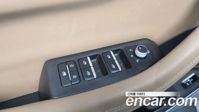 Renault Korea Grand Koleos 1.5 E-TECH Iconic 2WD 2025 — фото 30
