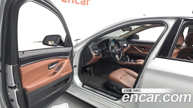 BMW 5 Series (F10) 520d xDrive M Aero Dynamic 2016 — фото 10