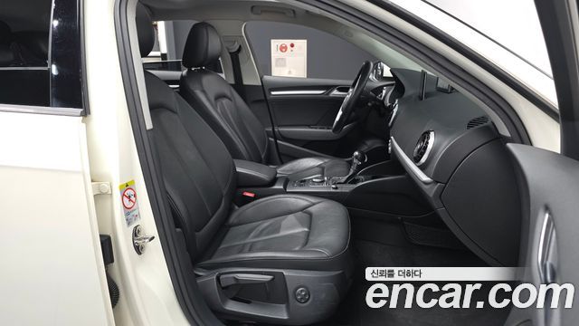 Audi A3 25 TDI Dynamic Sportback 8V 2015 — фото 11
