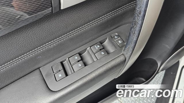 Chevrolet Captiva 2WD LT 2014 — фото 29