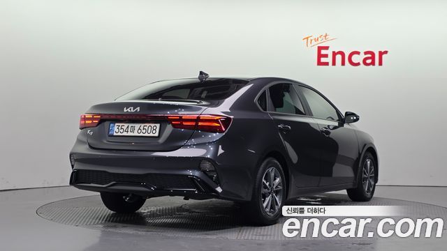 Kia K3 (II) 1.6 Prestige 2022 — фото 2