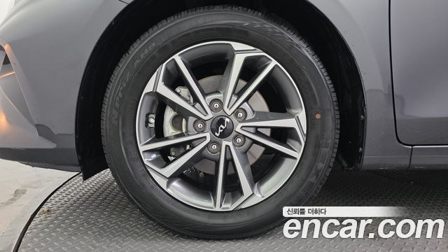 Kia K3 (II) 1.6 Prestige 2022 — фото 5