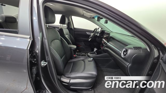 Kia K3 (II) 1.6 Prestige 2022 — фото 26