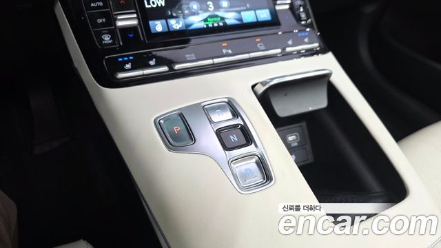 Hyundai Grandeur (IG) 2.5 Le Blanc 2023 — фото 9