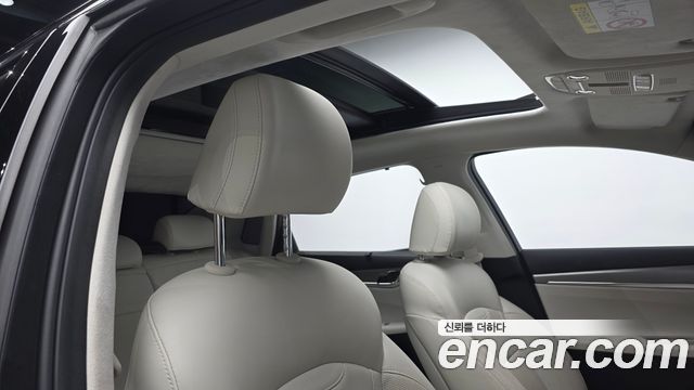 Hyundai Grandeur (IG) 2.5 Le Blanc 2023 — фото 17