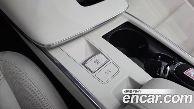 Hyundai Grandeur (IG) 2.5 Le Blanc 2023 — фото 32