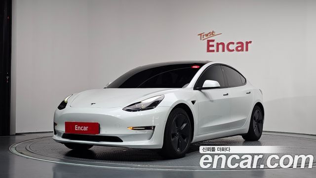 Tesla Model 3 Long Range AWD
