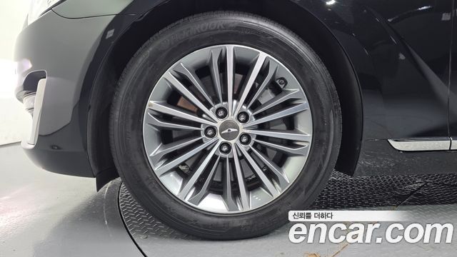 Genesis EQ900 3.8 GDI AWD Luxury 2016 — фото 5