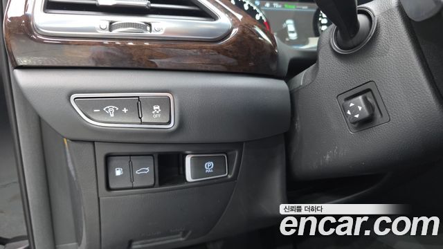 Genesis EQ900 3.8 GDI AWD Luxury 2016 — фото 13