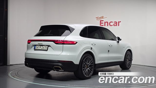 Porsche Cayenne (PO536) 3.0 E-Hybrid 2021 — фото 2