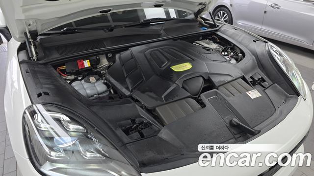 Porsche Cayenne (PO536) 3.0 E-Hybrid 2021 — фото 6