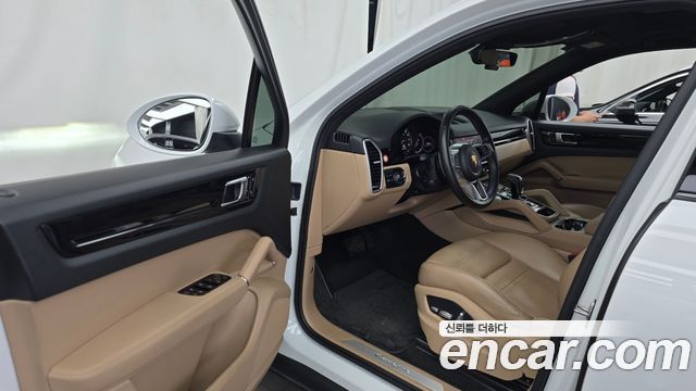 Porsche Cayenne (PO536) 3.0 E-Hybrid 2021 — фото 10