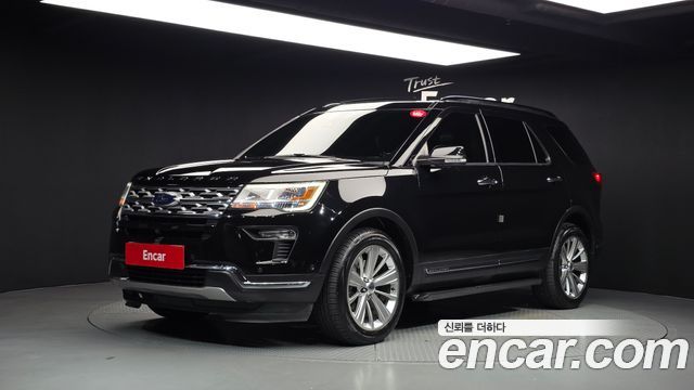 Ford Explorer 2.3 Limited 4WD 5th 2019 — фото 1