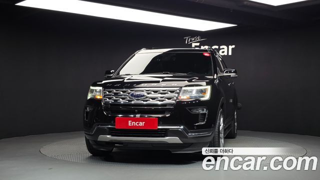 Ford Explorer 2.3 Limited 4WD 5th 2019 — фото 3